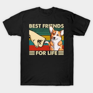 Corgi Connoisseur Trendy Tee for Devoted Corgi Enthusiasts T-Shirt